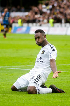 s Chinedu Ogbuke Obasi  jublar