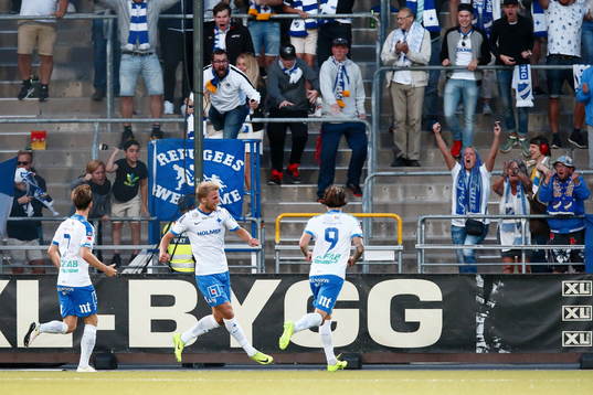 Norrköpings Sebastian Andersson jublar