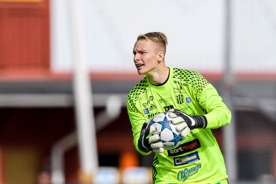Piteås målvakt Tomas Adell