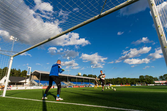 Frejs målvakt Ruben Åhman och målvaktstränare Nicos Gkoulios