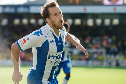 IFK Göteborgs Tobias Hysén jublar efter att han kvitterat till 1-1