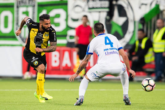 Hammarbys Stefan Batan och Akropolis Makis Gezos