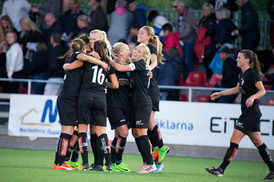 Göteborg jublar efter segern mot Piteå