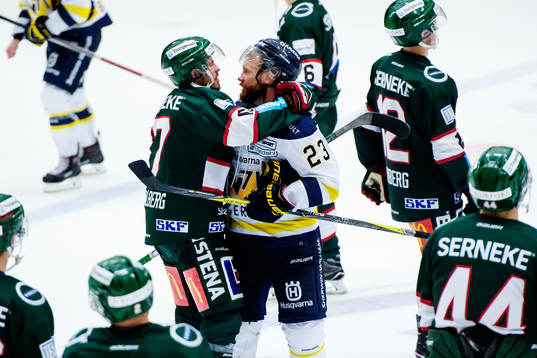 s Robin Figren kramas om