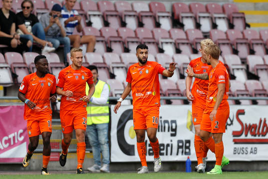 AFC Eskilstunas Mohamed Buya Turay, Alexander Michel och