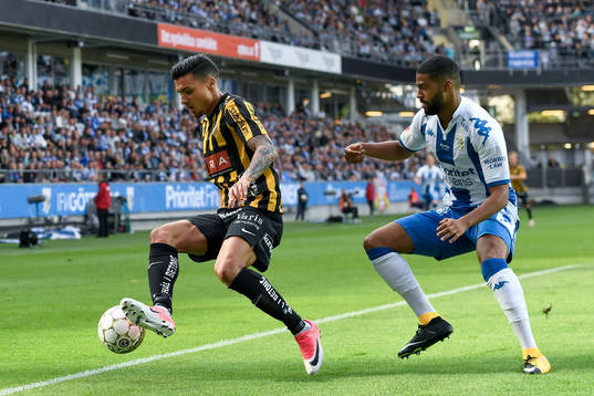 Häckens Ahmad Yasin och IFK Göteborgs Kristopher Da Graca