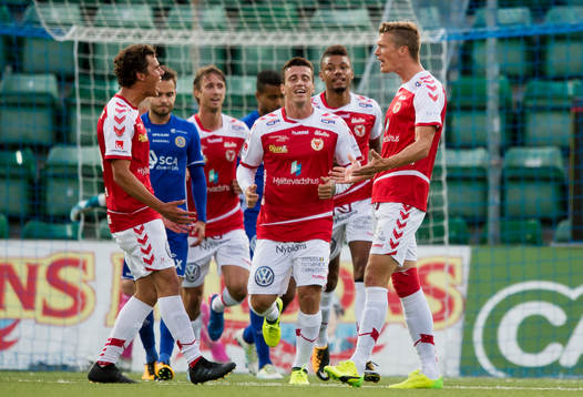 Kalmars Herman Hallberg, Erton Fejzullahu och Viktor Elm