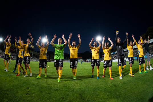 Elfsborgs spelare tackar publiken