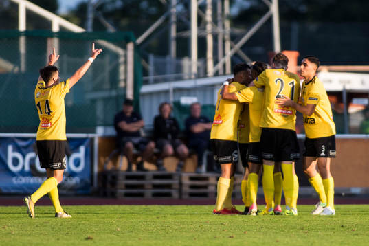 Gamla Upsala firar 1-1 målet