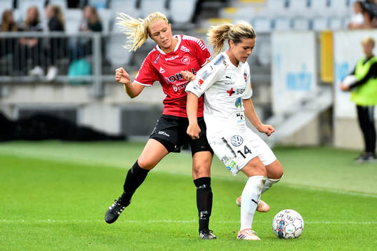 LB07s Michaela Johnsson och Rosengårds Hanna Folkesson