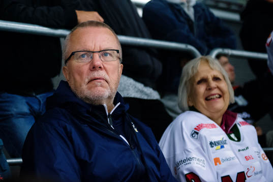 Förbundskapten Leif Boork på läktaren