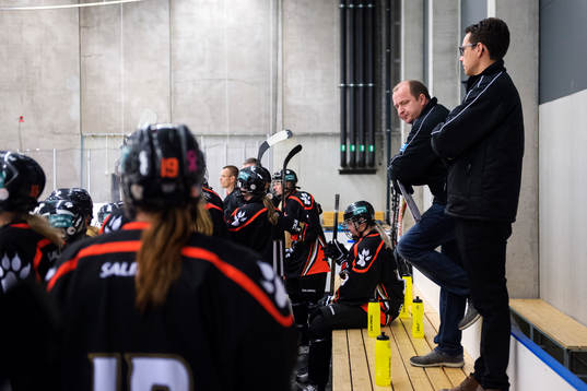 s tränare Jimmy Johansson och assisterande tränare