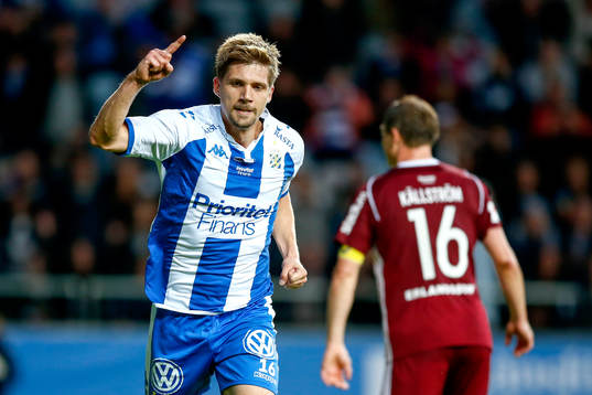 IFK Göteborgs Mikael Boman jublar efter 1-1