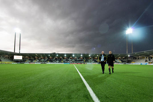 Svenska fotbollförbundets matchdelegat Per Eliasson och