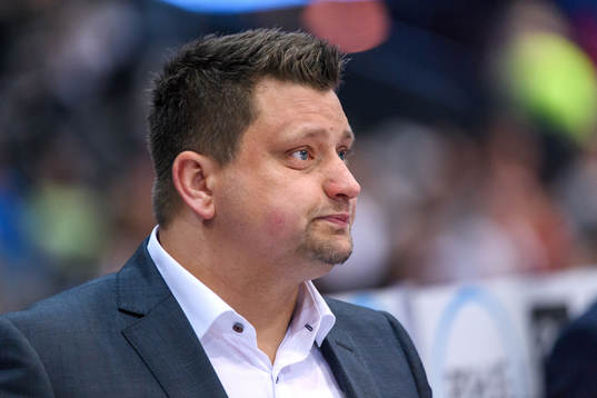 Moras tränare Mattias Karlin