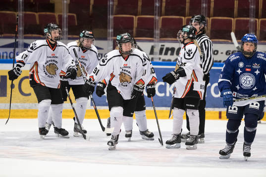 Göteborgs Tawnya Guindon jublar