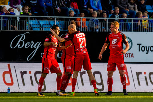 Deyver Vega of Brann celebrates with his teammates after scoring 1-0