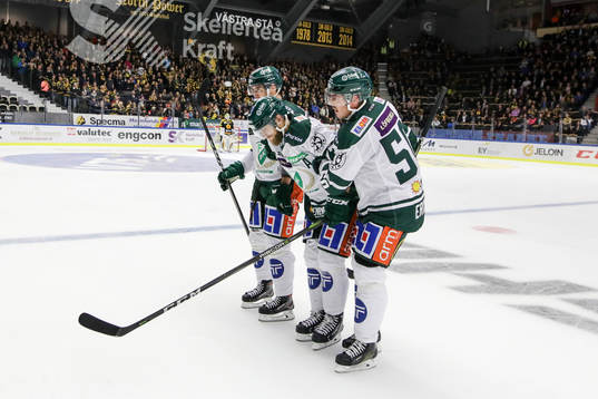 Färjestads Anton Grundel  går ut skadad