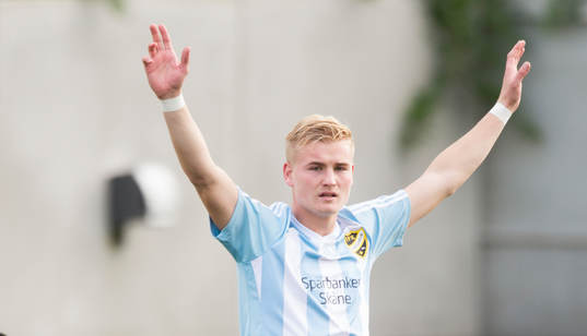 IFK Hässleholms Linus Svensson i matchen i division 2 mellan Lunds BK och IFK Hässleholm i Lund 23 september 2017.  