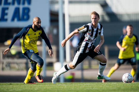 Landskronas Måns Ekvall och Ängelholms Akram Mansour
