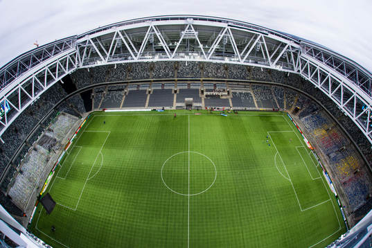 Ett tomt Tele2 Arena