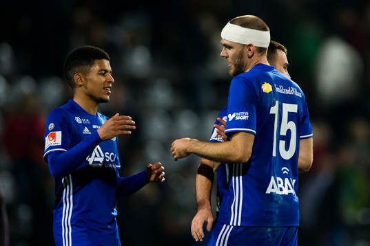 Sundsvalls Romain Gall och Marcus Danielson jublar