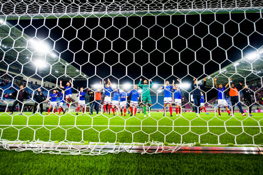 The Vålerenga team celebrates