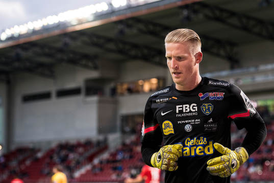 Falkenbergs målvakt Hampus Nilsson