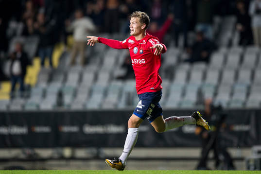 Örgrytes Albin Skoglund jublar