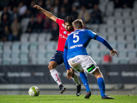 Örgrytes William Atashkadeh mot Trelleborgs Anton Tideman