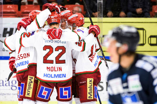 Modos spelare jublar