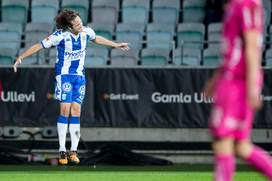 IFK Göteborgs Mikkel Diskerud jublar efter 1-0