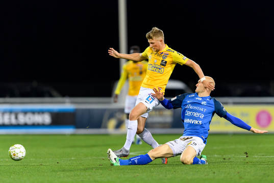 Falkenbergs Erik Pärsson och Norrbys Viktor Nilsson