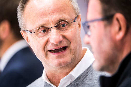 Rögles tränare Anders Eldebrink och Karlskronas