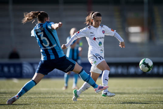 Rosengårds Iva Landeka och Djurgårdens Kim Sundlöv