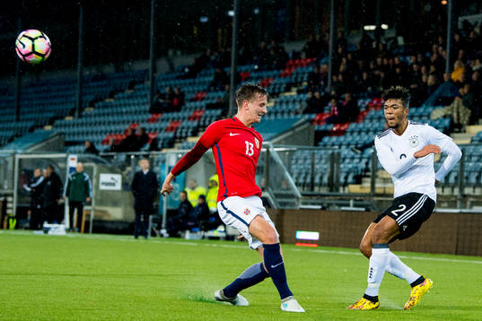 Erlend Reitan of Norway and Benjamin Henrichs of Germany