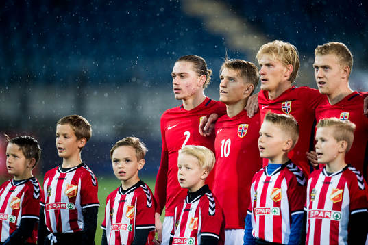 Julian Ryerson, Martin Ødegaard, Morten Thorsby and Henrik Bjørdal of Norway ahead of the UEFA European Under-21 Qualifier match between Norway and Germany on October 10, 2017 in Drammen.