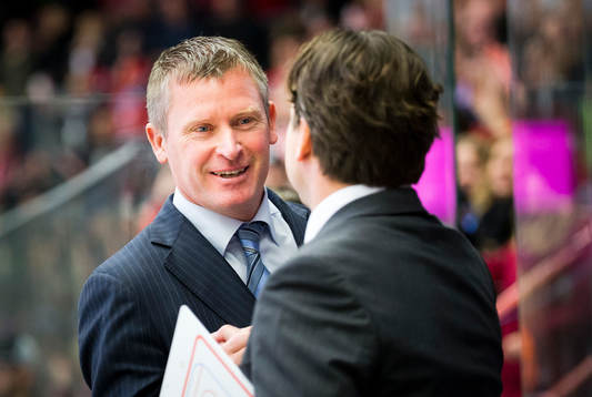 Örebros tränare Niklas Sundblad jublar