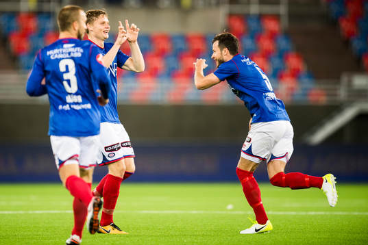 Enar Jaager, Simen Kristiansen Juklerød of Vålerenga and Robert Mikael Lundström celebrate 4-1 with his teammates
