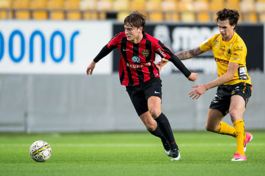 Brommapojkarnas Andreas Tysk och Elfsborgs Rasmus Rosenqvist
