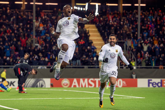 Östersunds Salisu Abdullahi Gero jublar efter 1-1