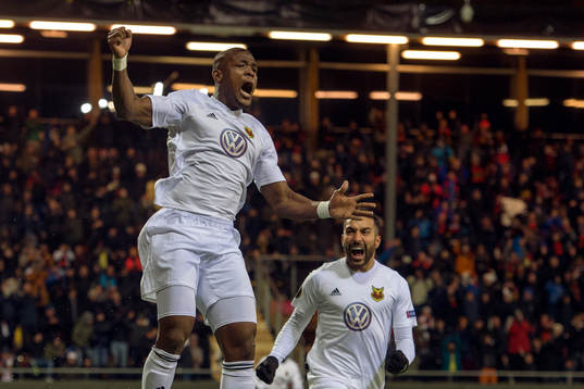 Östersunds Salisu Abdullahi Gero jublar efter 1-1
