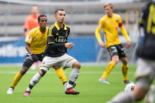 AIK’s Malcom Garcia och Elfsborgs Nattnael Zerai