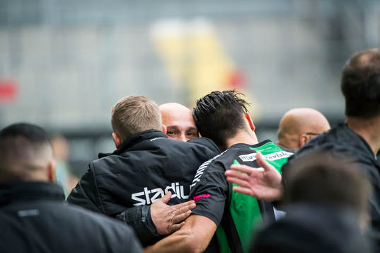 GAIS tränare Bosko Orovic jublar