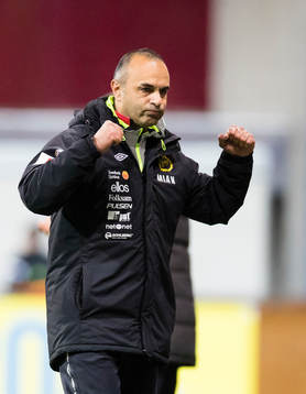 Elfsborgs tränare Jan Mian jublar