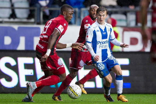 IFK Göteborgs Patrik Karlsson Lagemyr mot Östersunds