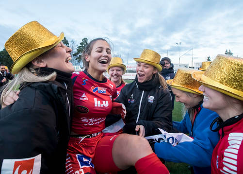 Linköpings spelarna jublar