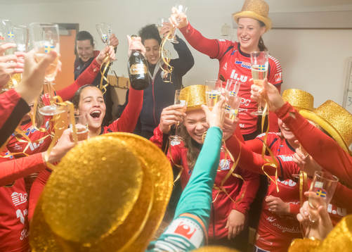 Linköpings spelarna jublar