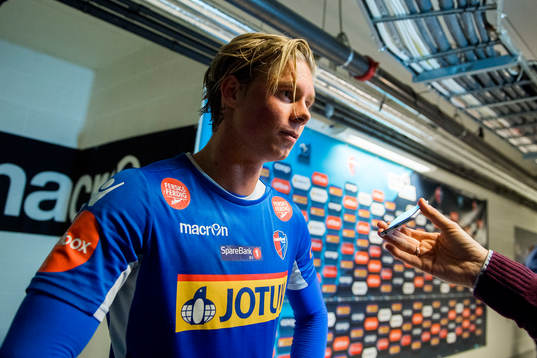 Andre Sødlund of Sandefjord in the mixed zone