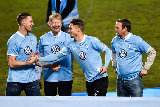 Malmö FFs tjugo guld uppmärksammas, 2013, Pontus Jansson, 2014, Åge Hareide, 2016, Allan Kuhn och 2017 Markus Rosenberg